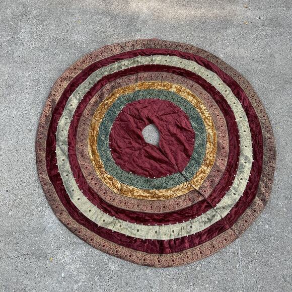 Christmas Tree Skirt Made in India Dark Red Green Gold Beads and Embroidery - Picture 1 of 3